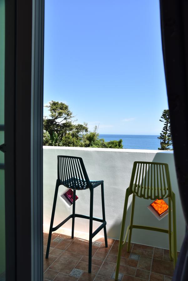 Spring Enjoy Color B&B T'ai-tung Esterno foto